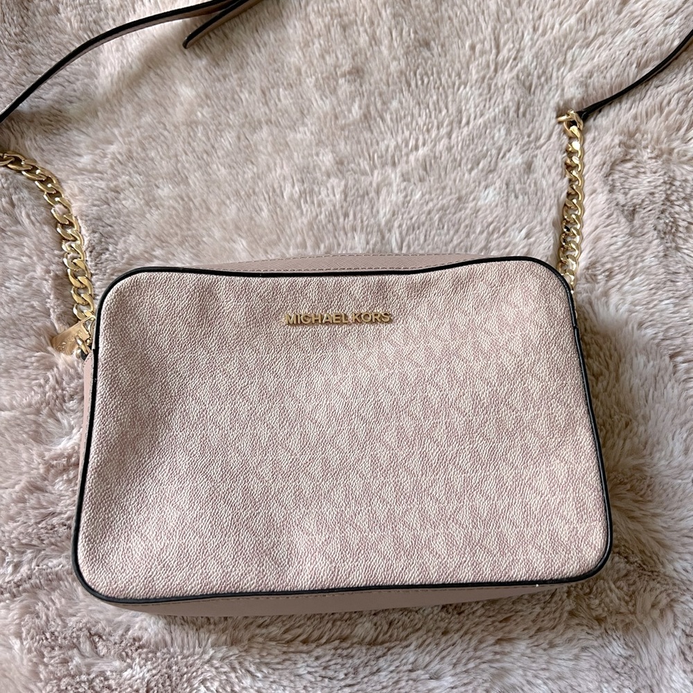 Michael Kors Crossbody bag
